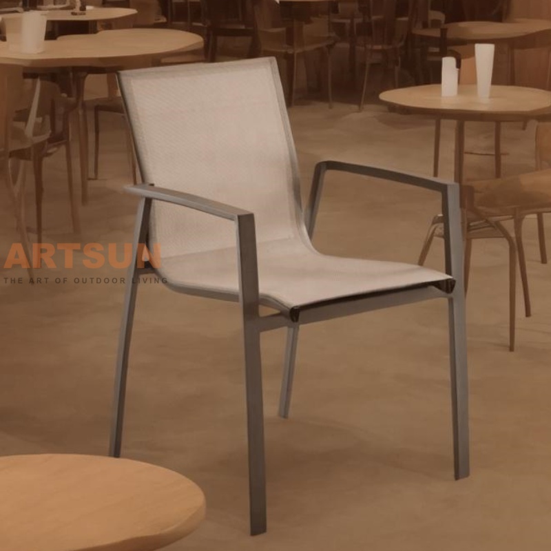 كراسي طعام قابلة للتكديس بتصميم مسامي للحديقة الخارجية