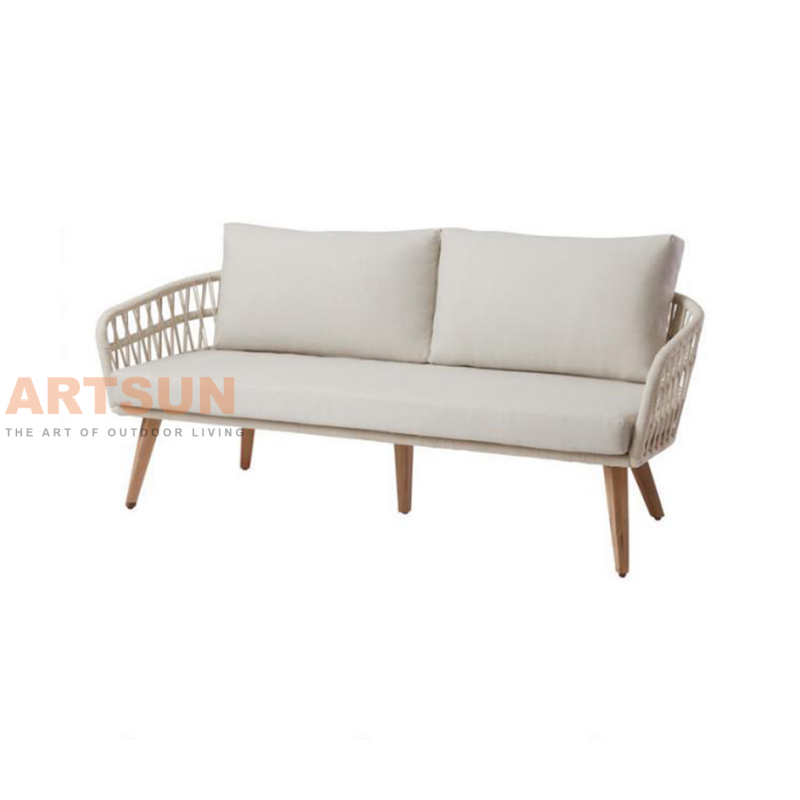 حبل المنسوجة أريكة فناء في الهواء الطلق مع طاولة خشب خشب الساج