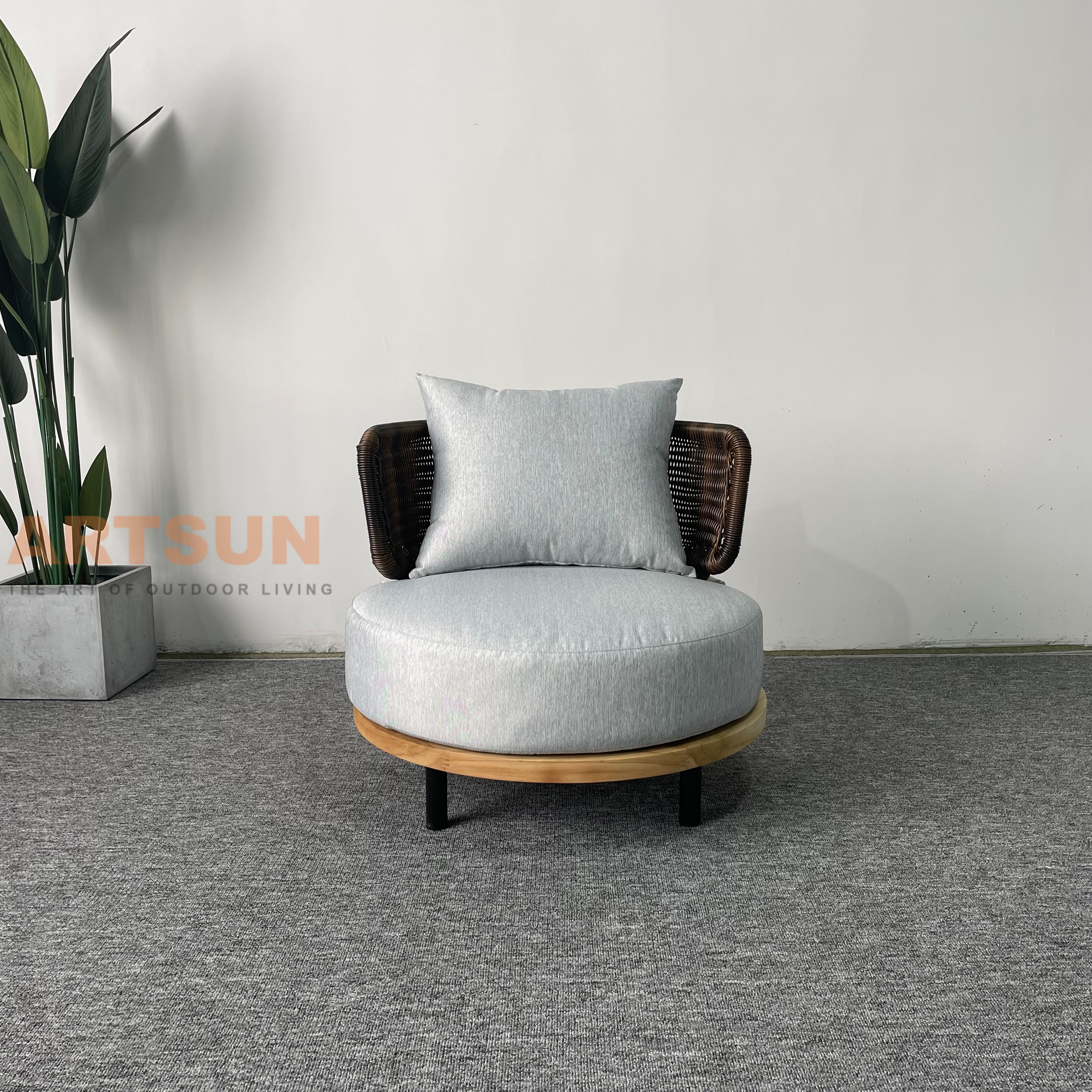 مجموعة أريكة حديقة الخوص عالية الجودة مع وسادة