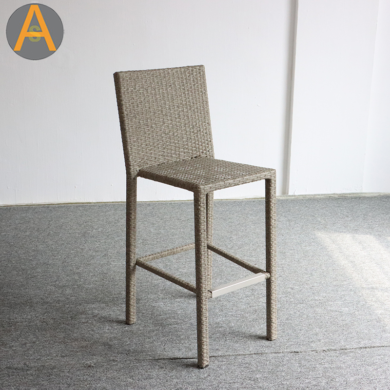 المصنع المباشر Wicker Rattan High Bar كرسي في الهواء الطلق